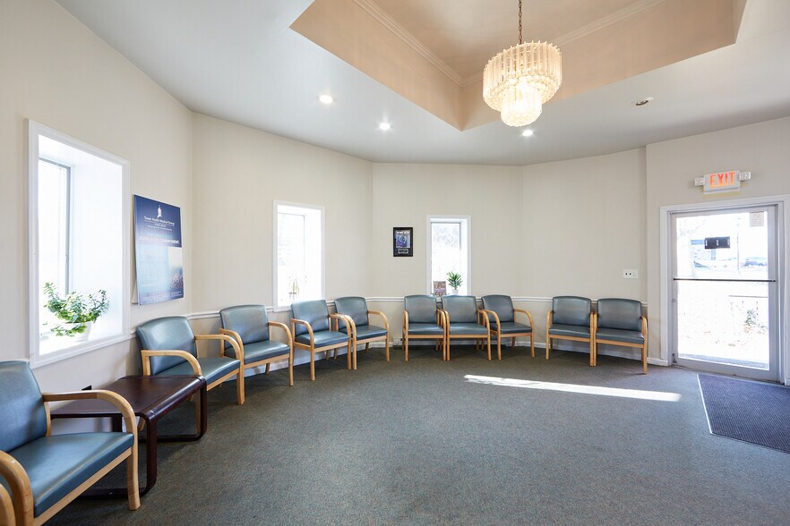 More Photos Of 2792 Egypt Rd, Audubon Medical For Lease