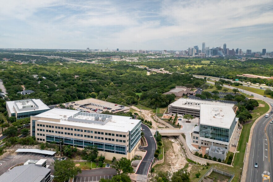More Photos Of 2500 Bee Caves Rd, Austin Office For Lease