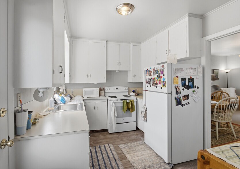 More Photos Of 308 High St, Oregon City Multifamily For Sale