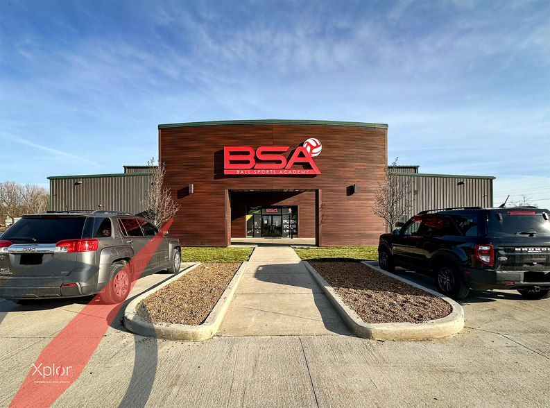 Primary Photo Of 200 Intertech Pky, Angola Health Club For Lease