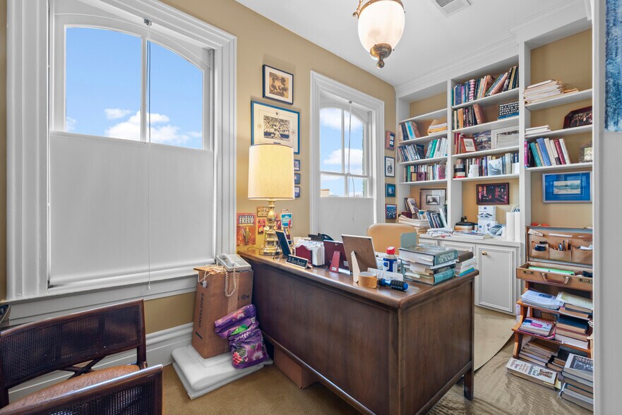 More Photos Of 258 42nd St, Pittsburgh Office For Sale