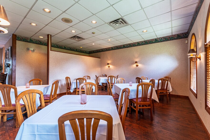 More Photos Of 400 S Center Ave, New Stanton Restaurant For Sale
