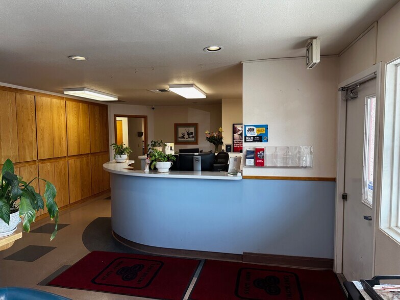 More Photos Of 1481 Gateway Blvd, Cottage Grove Medical For Lease