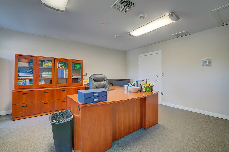 More Photos Of 6001 Deltona Blvd, Spring Hill Schools For Sale