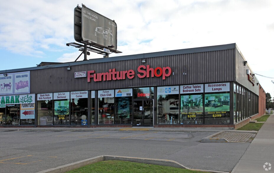 Primary Photo Of 1181-1187 Kennedy Rd, Toronto Freestanding For Lease