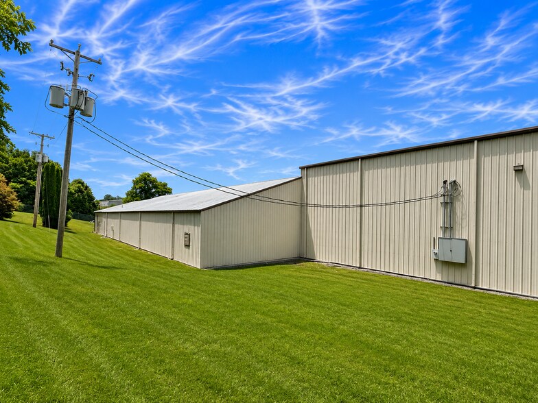 More Photos Of 194 Shott Court, Bluefield Warehouse For Sale