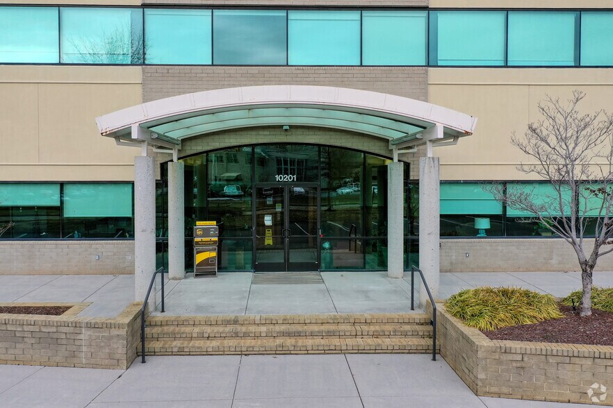 More Photos Of 10201 Parkside Dr, Knoxville Office For Lease
