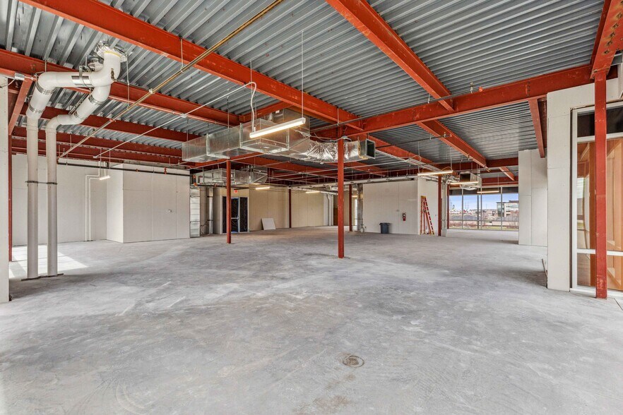 More Photos Of 5650 34th Ave S, Fargo Office For Lease