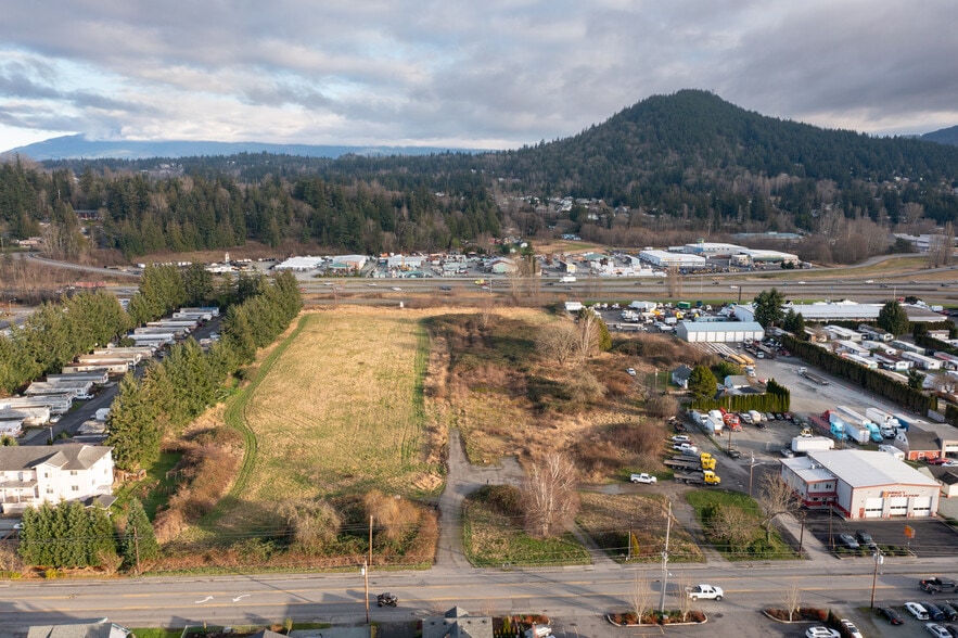 More Photos Of 2318 Old Highway 99 S Rd, Mount Vernon Land For Sale