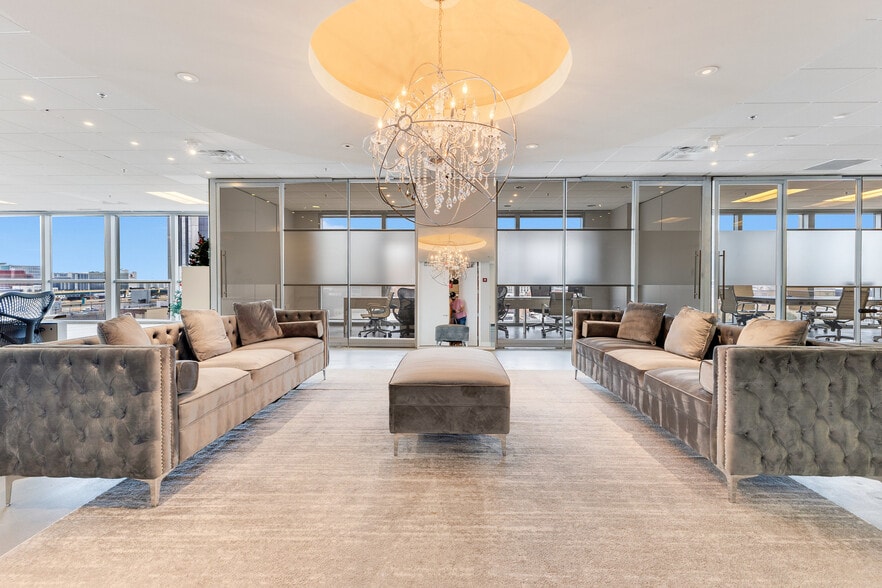 More Photos Of 121-189 S Orange Ave, Orlando Office Residential For Sale