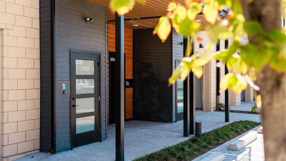 More Photos Of 6115 Nieman Rd, Shawnee Apartments For Sale