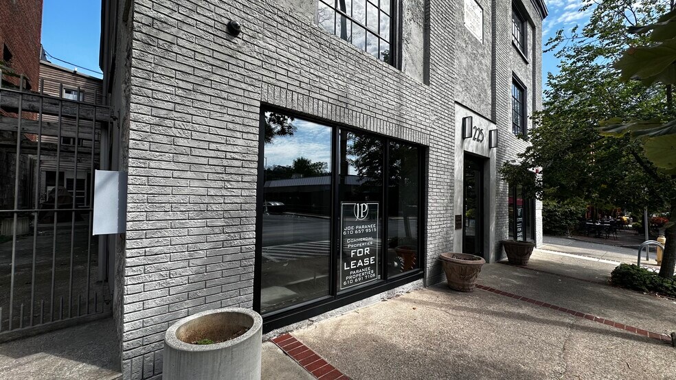 More Photos Of 225 Ferry St, Easton Office Residential For Lease