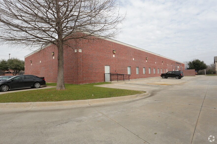 More Photos Of 2120 W Spring Creek Pky, Plano Office For Lease