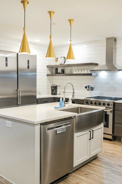 More Photos Of 830 Henry St, Ann Arbor Apartments For Sale