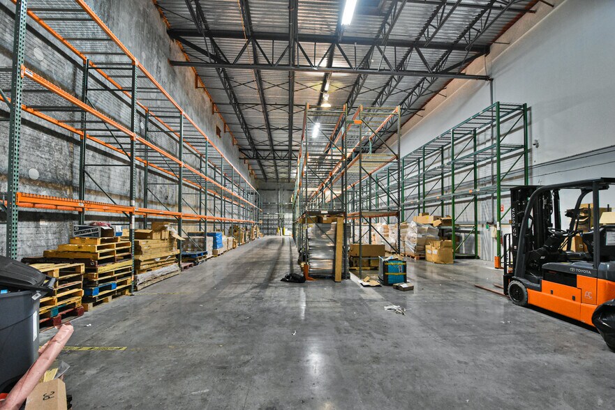 More Photos Of 2020 NW 129th Ave, Miami Warehouse For Lease