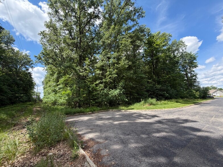 More Photos Of 0 E Broad St, Blacklick Land For Sale