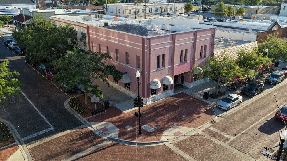 More Photos Of 201 Oak Ave, Sanford Storefront Retail Office For Lease