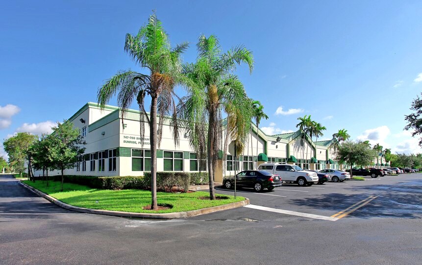 More Photos Of 757 Shotgun Rd, Sunrise Light Manufacturing For Lease