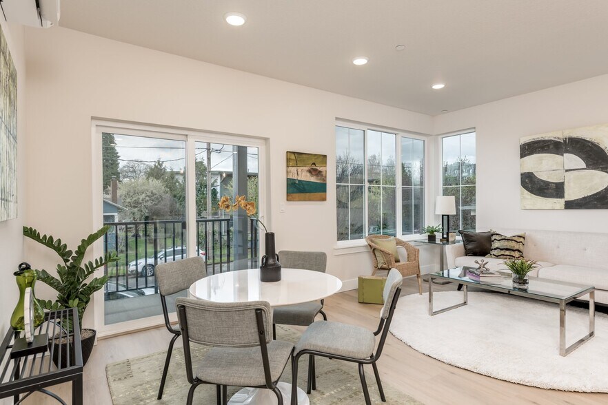 More Photos Of 3591 N Michigan Ave, Portland Apartments For Sale