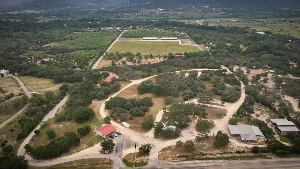 More Photos Of 7070 S US Highway 83, Concan Hotel For Sale