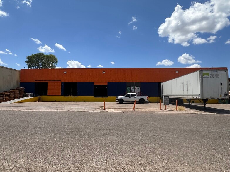 Primary Photo Of 4603 Warehouse Ln, Laredo Warehouse For Lease