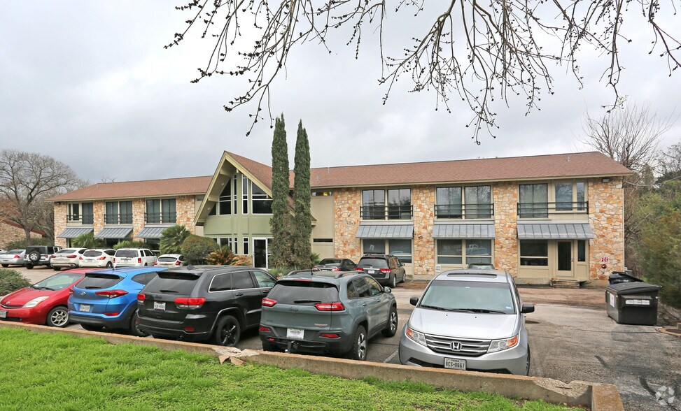More Photos Of 2720 Bee Caves Rd, Austin Office Residential For Lease