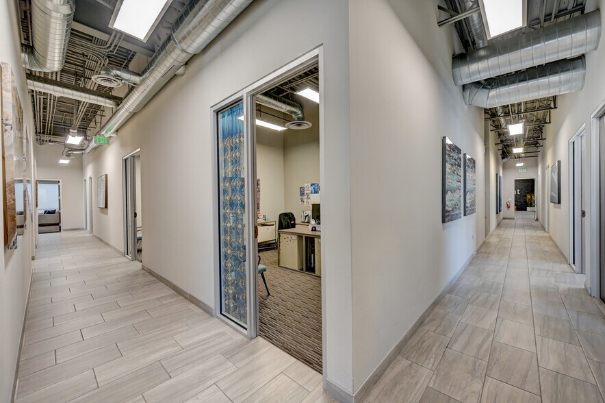 More Photos Of 8906 Spanish Ridge Ave, Las Vegas Office For Sale