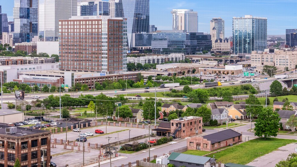 More Photos Of 1314 Jo Johnston Ave, Nashville Freestanding For Sale