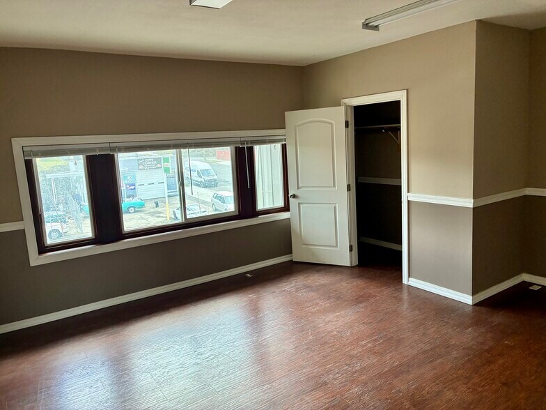 More Photos Of 209 E Sprague Ave, Spokane Storefront Retail Residential For Sale