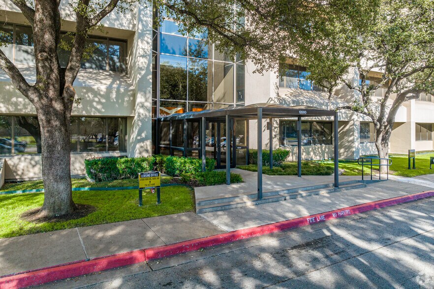 More Photos Of 12000 Ford Rd, Dallas Unknown For Lease