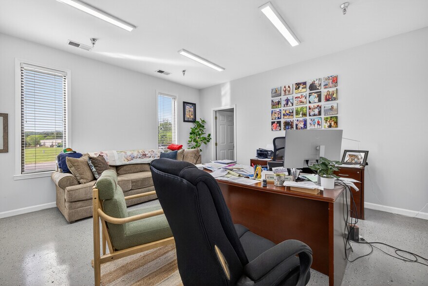 More Photos Of 1250 Warehouse Row W, Fort Payne Industrial For Sale