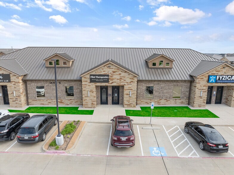 More Photos Of 1400 N Coit Rd, McKinney Medical For Sale