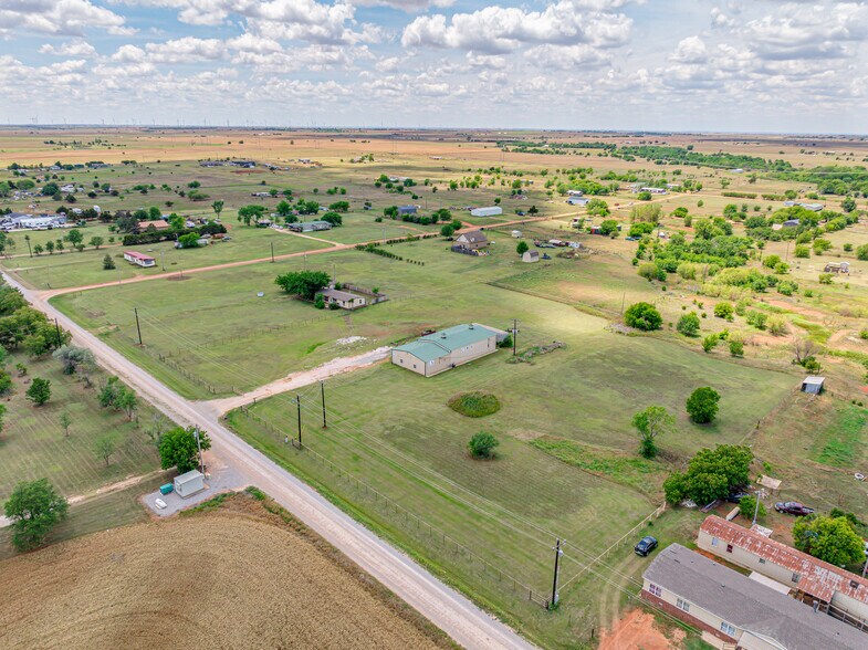More Photos Of 22514 2930 rd, Kingfisher Industrial For Sale