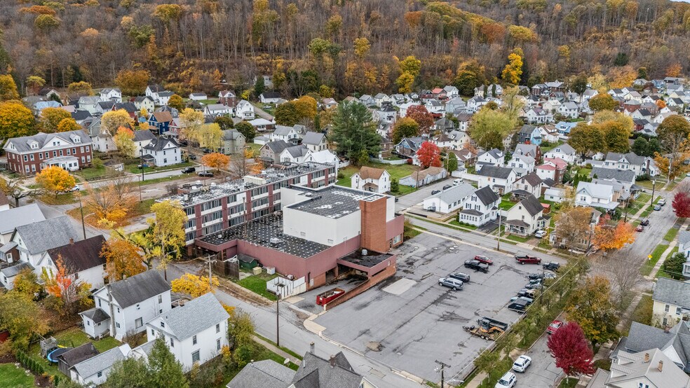 More Photos Of 94 Hospital St, Ridgway Specialty For Sale