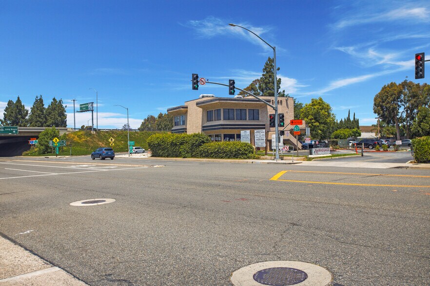More Photos Of 2445 W Chapman Ave, Orange Medical For Sale