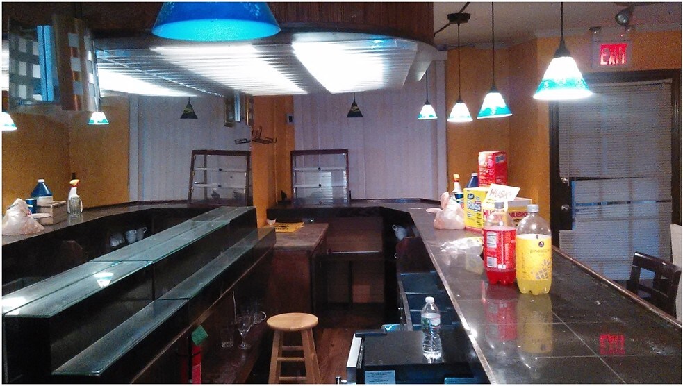 More Photos Of 3810-3814 32nd St, Union City Restaurant For Sale