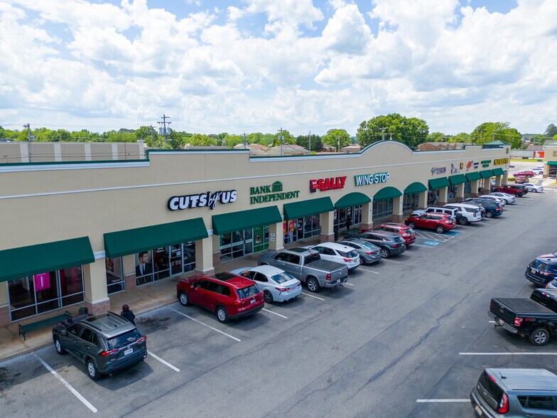 More Photos Of 1605 Beltline Rd Sw, Decatur Unknown For Lease