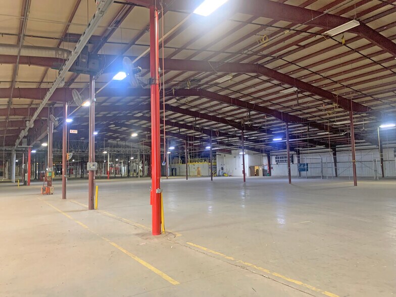 More Photos Of 331 Graham Rd, Imlay City Manufacturing For Lease