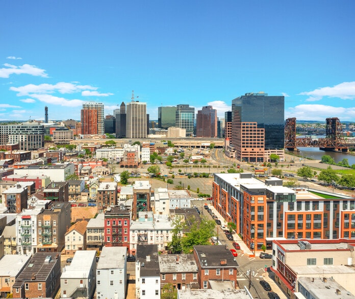 More Photos Of 53 Madison St, Newark Apartments For Sale