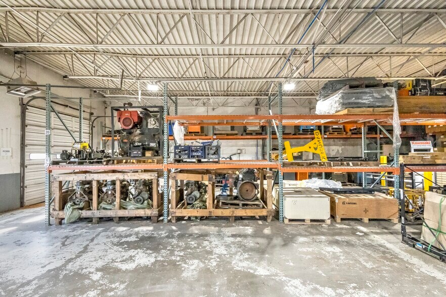 More Photos Of 1909 N Highway 81, Duncan Auto Dealership For Sale