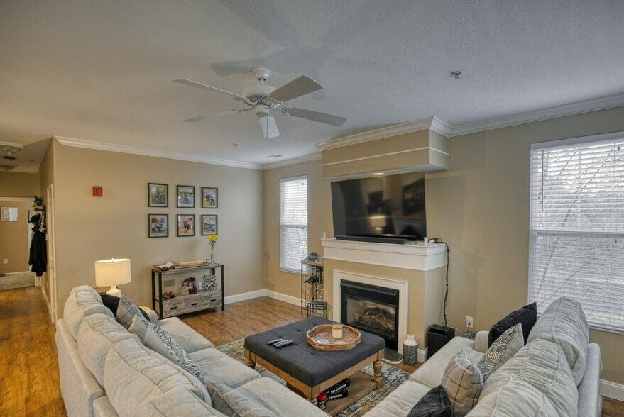 More Photos Of 1753-1791 Drayton Park Court, Columbus Multifamily For Sale