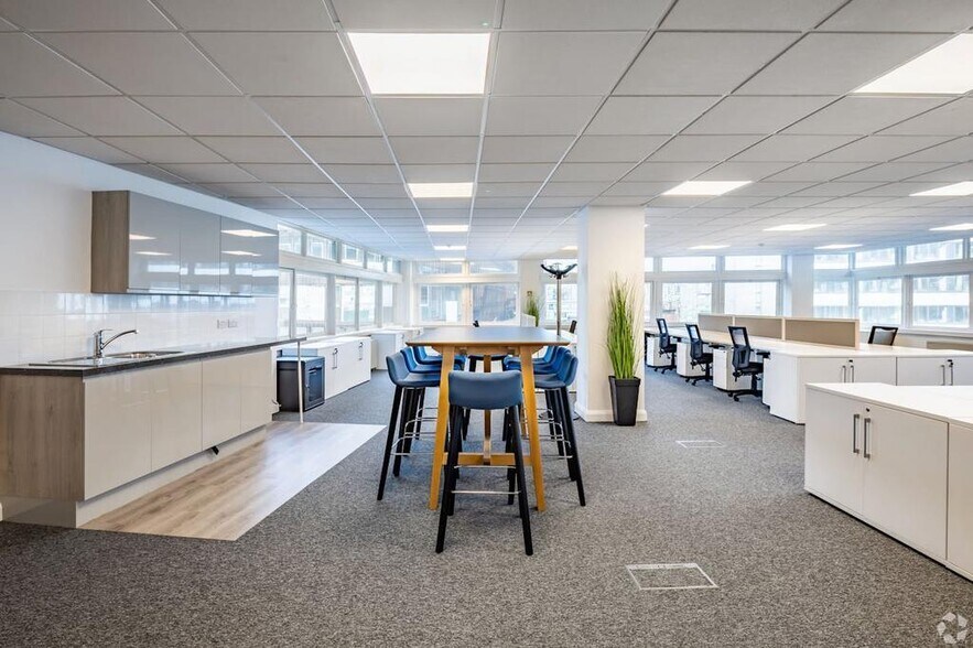 More Photos Of 39 Deansgate, Manchester Office For Lease