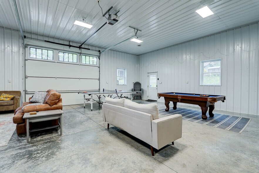 More Photos Of 5685 County Road 33, Canandaigua Specialty For Sale