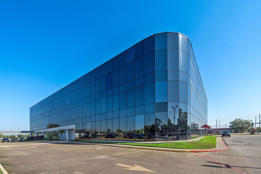More Photos Of 2440 Texas Pky, Missouri City Office For Lease