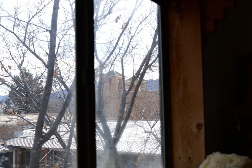 More Photos Of 62-64 St Francis Plaza, Ranchos De Taos Apartments For Sale