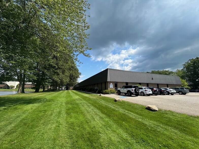 More Photos Of 76 Treble Cove Rd, Billerica Light Manufacturing For Lease