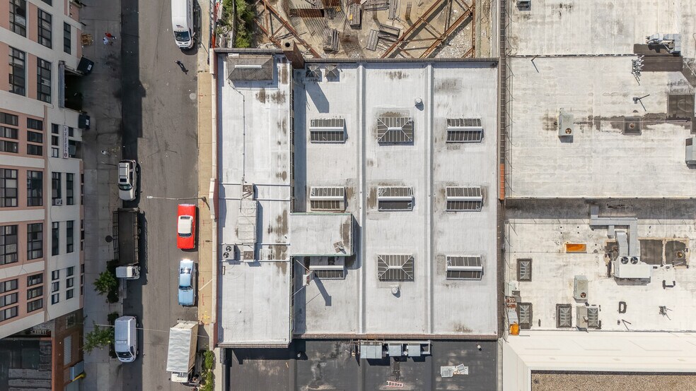 More Photos Of 4332 33rd St, Long Island City Industrial For Sale
