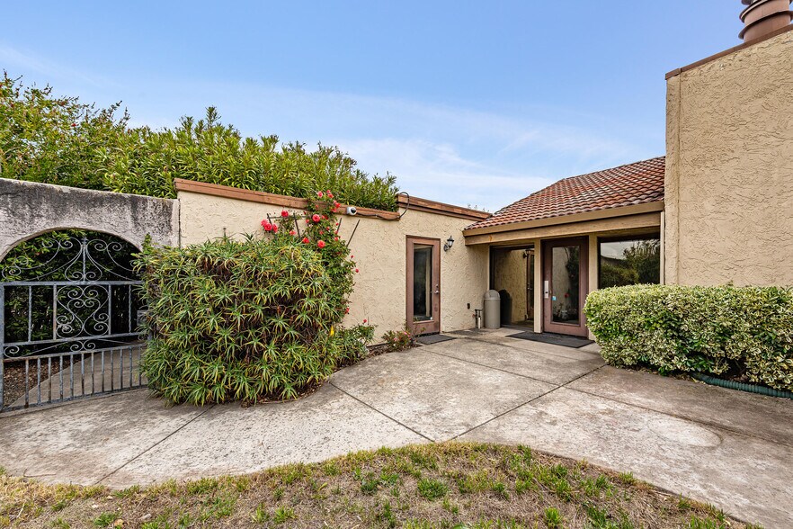More Photos Of 1247 Broadway, Sonoma Office Residential For Lease