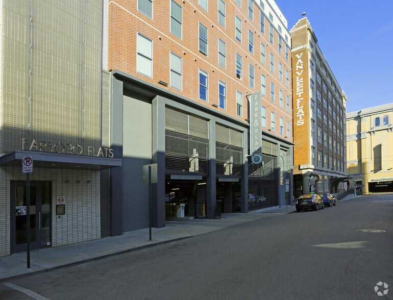 More Photos Of 122 Gayoso Ave, Memphis Apartments For Lease