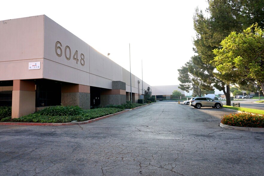 More Photos Of 6048 Triangle Dr, Commerce Warehouse For Lease